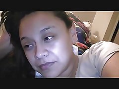 היא לא יכולה להירגע כי השכנים סקס חזק