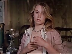 הבציר בחורה עם חד-קרן