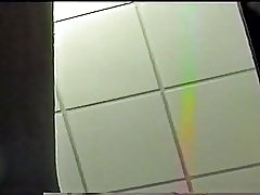 המשרד שותף גרביונים מתחת לחצאית 2